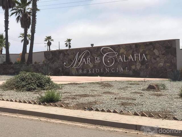 CASA EN OBRA GRIS CON VISTA AL MAR