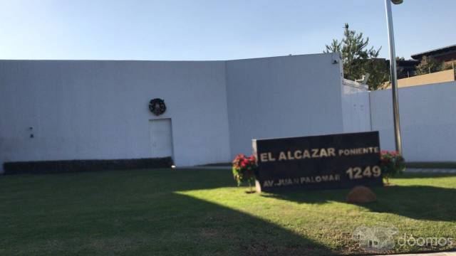 Venta de Terreno en el Alcázar Oriente