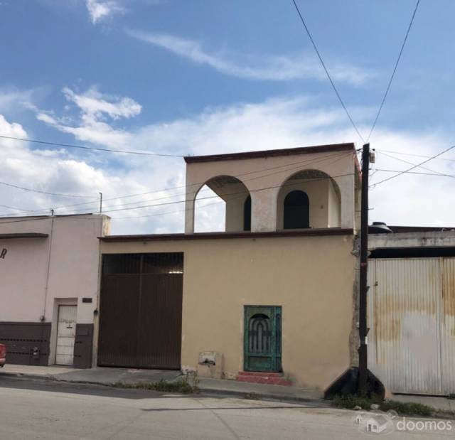 BONITA CASA EN VENTA EN ZONA CENTRO DE SALTILLO