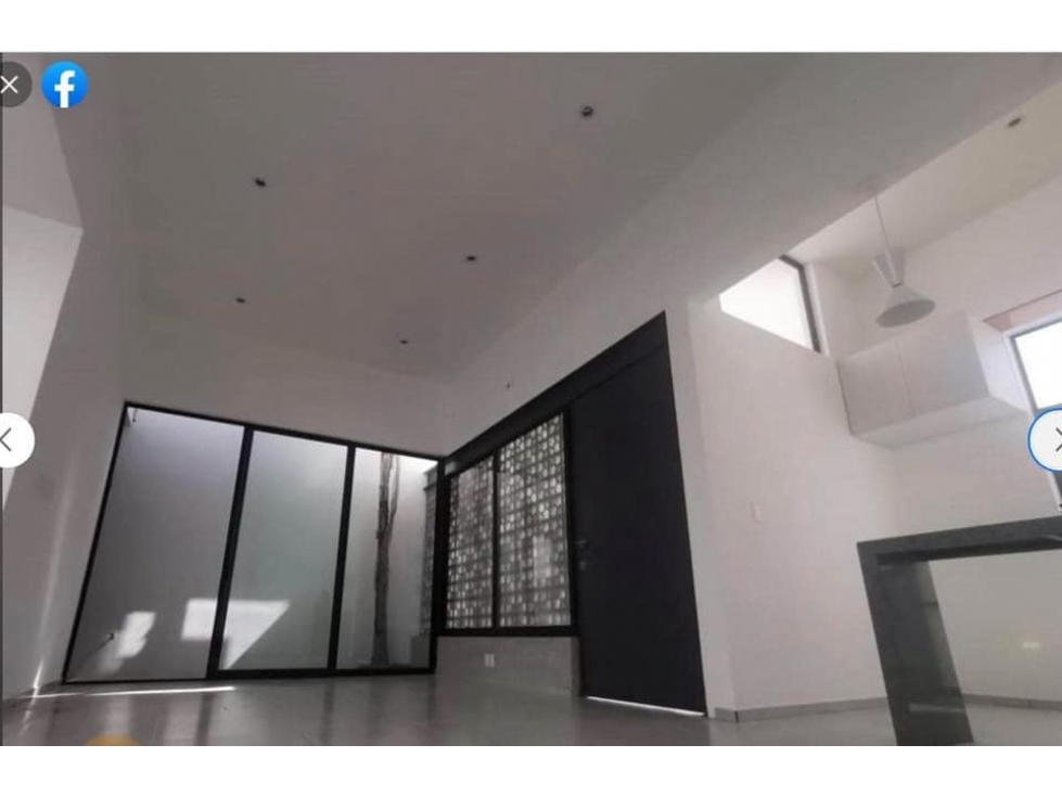 CASA EN VENTA EN RESIDENCIAL VALLE VERDE AL NORTE DE COLIMA