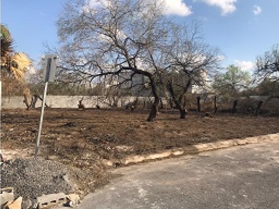 TERRENO EN VENTA FRACC. CLUB LAS HACIENDAS EN REYNOSA